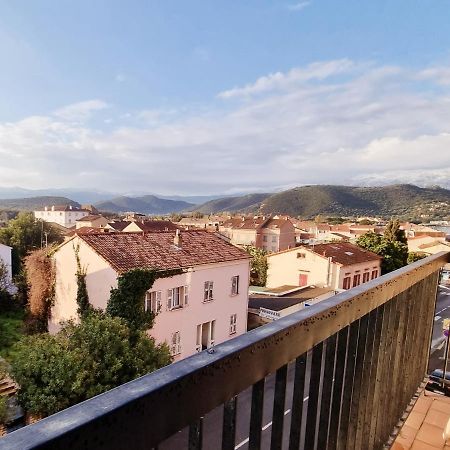 Bel Appartement Centre Ville 3 Chambres Saint-Florent  Exteriér fotografie